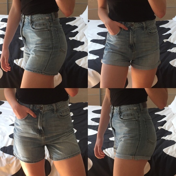 Light wash denim shorts - Picture 5 of 5